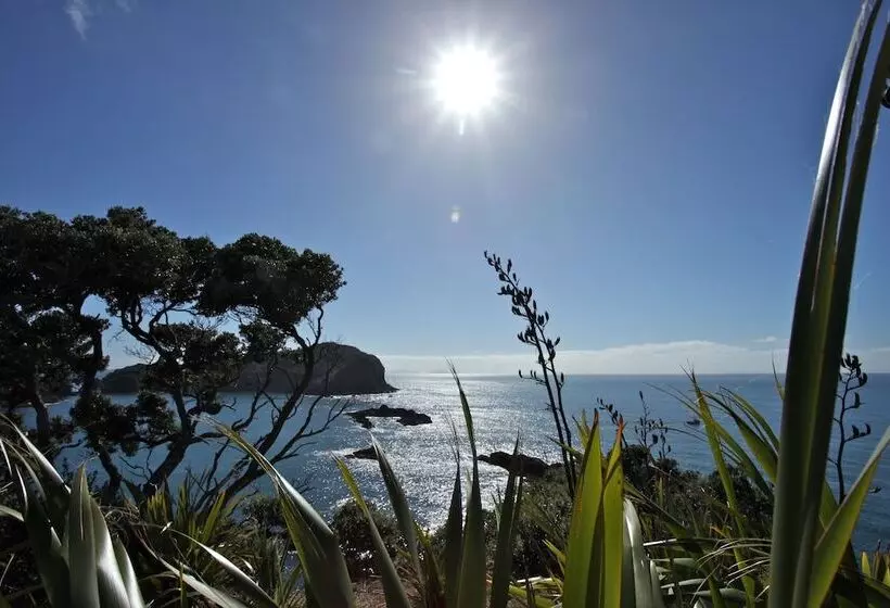 Pacific Rendezvous Resort