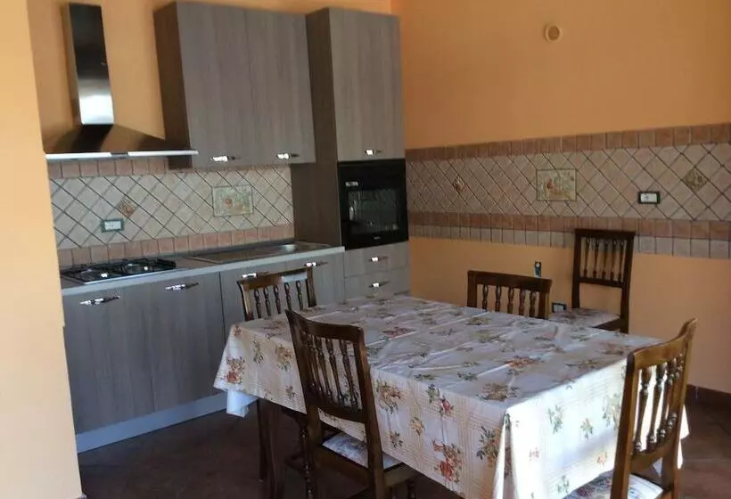 پانسیون Case Corona