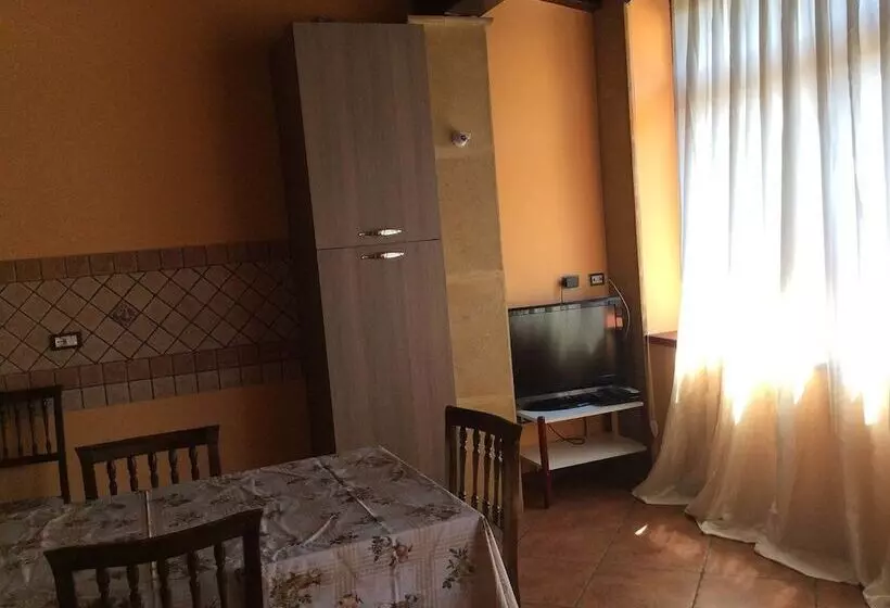 پانسیون Case Corona