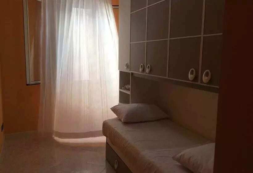 پانسیون Case Corona