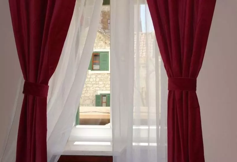 Pensão Guesthouse Pjaceta