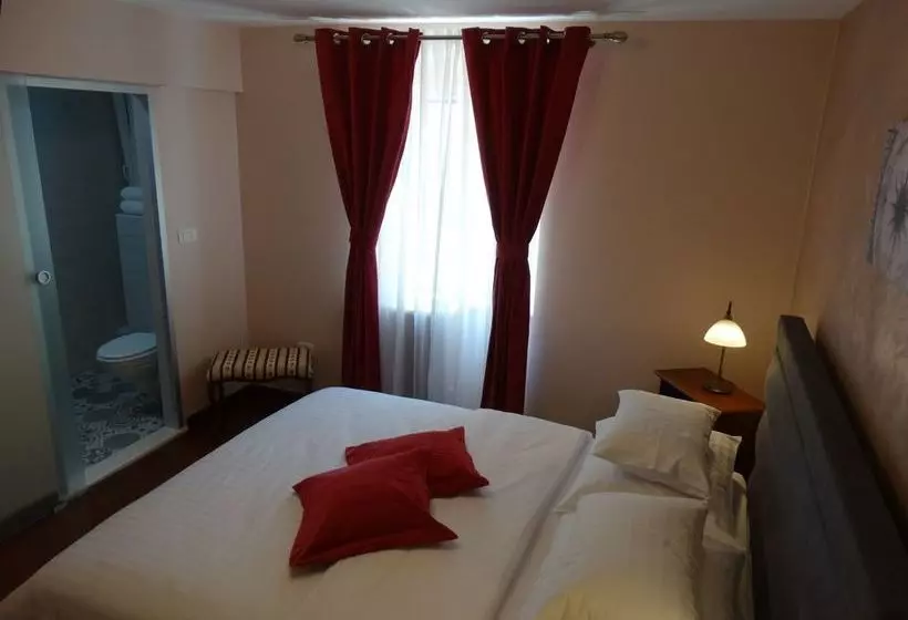 Pensão Guesthouse Pjaceta