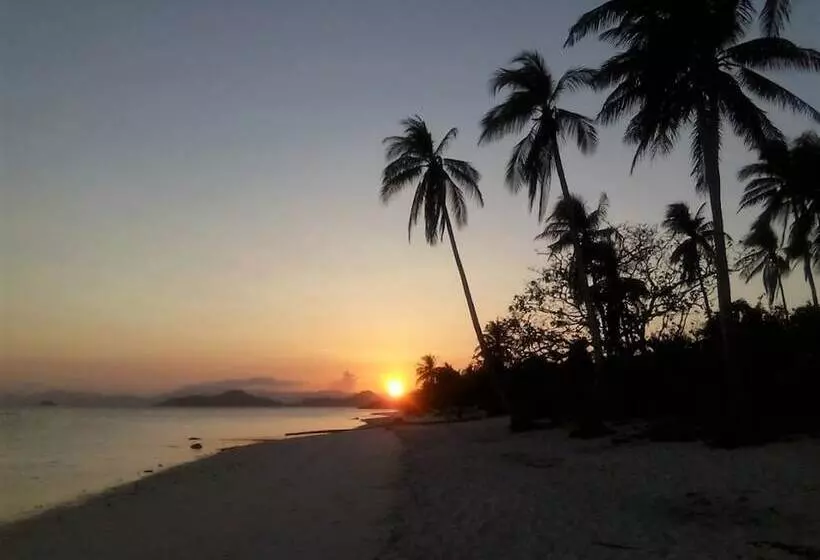 بنسيون Tapik Beach Park Guest House