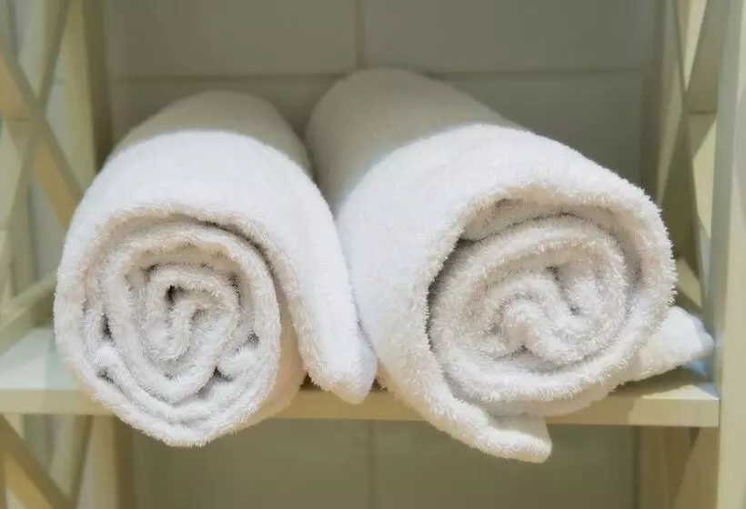 Sorrento Beach Motel