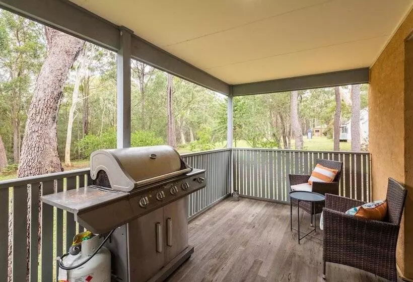 Bay And Bush, Jervis Bay