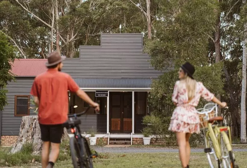 Bay And Bush, Jervis Bay