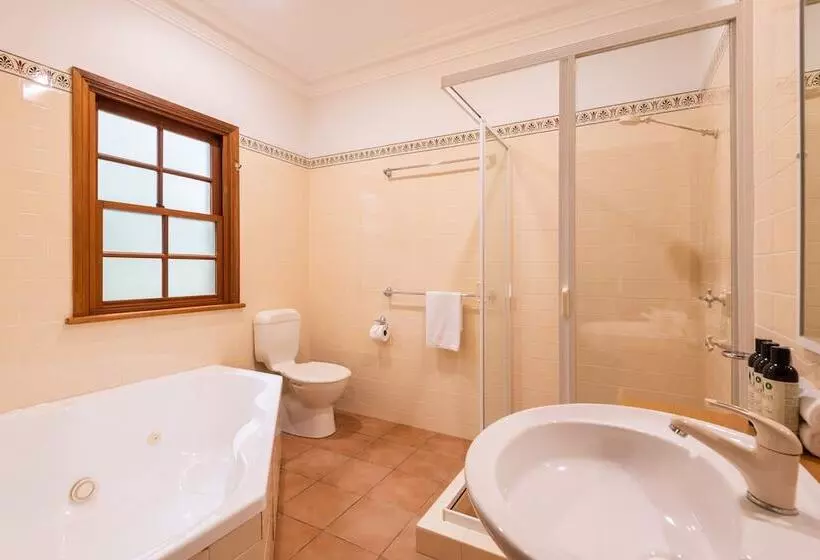 Bay And Bush, Jervis Bay