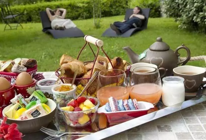 مبيت وإفطار Les Roses De Montherlant