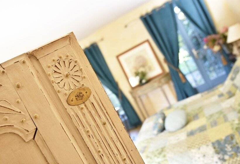 צימר Les Roses De Montherlant