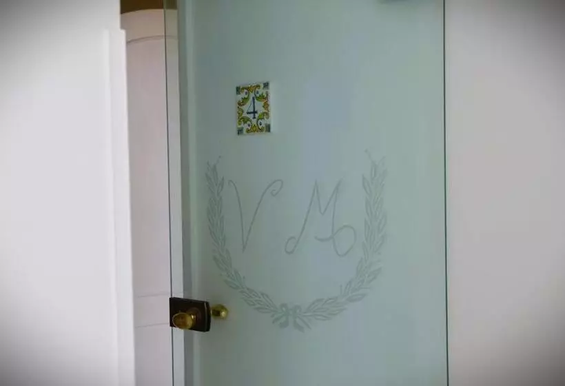 تختخواب و صبحانه Villa Mimosa