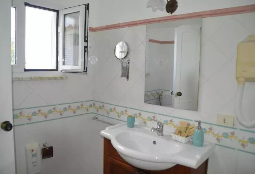 تختخواب و صبحانه Villa Mimosa