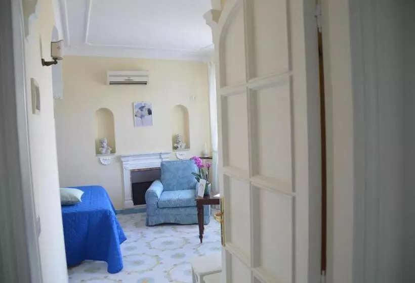 تختخواب و صبحانه Villa Mimosa