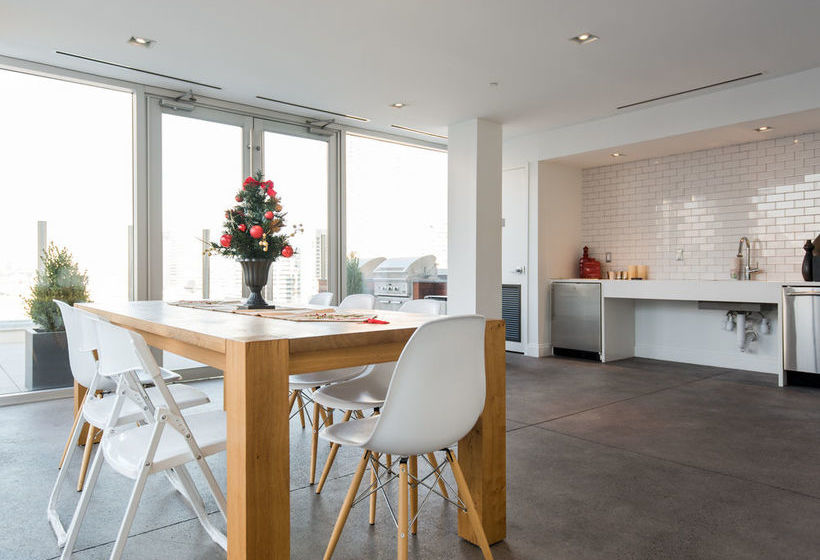 Dharma Home Suites At The Arts District