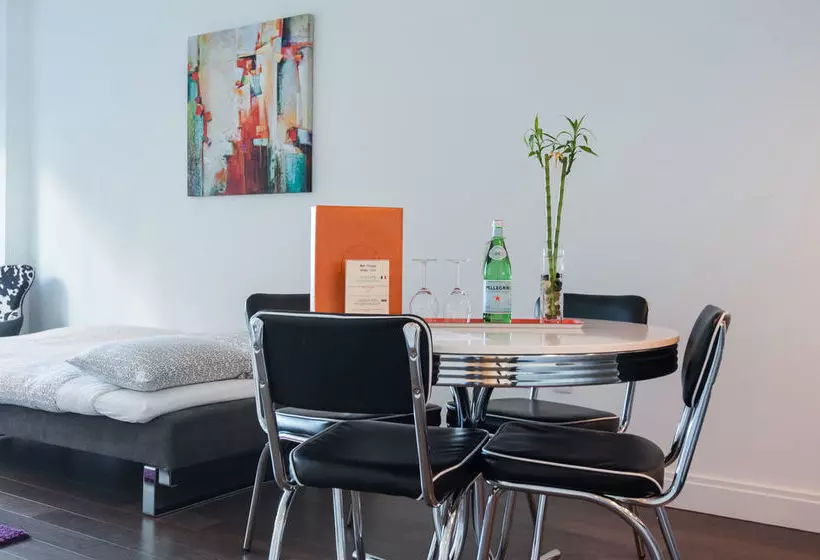 Dharma Home Suites At The Arts District