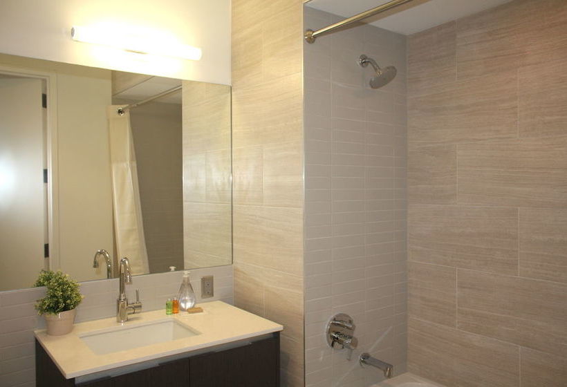 Dharma Home Suites At The Arts District