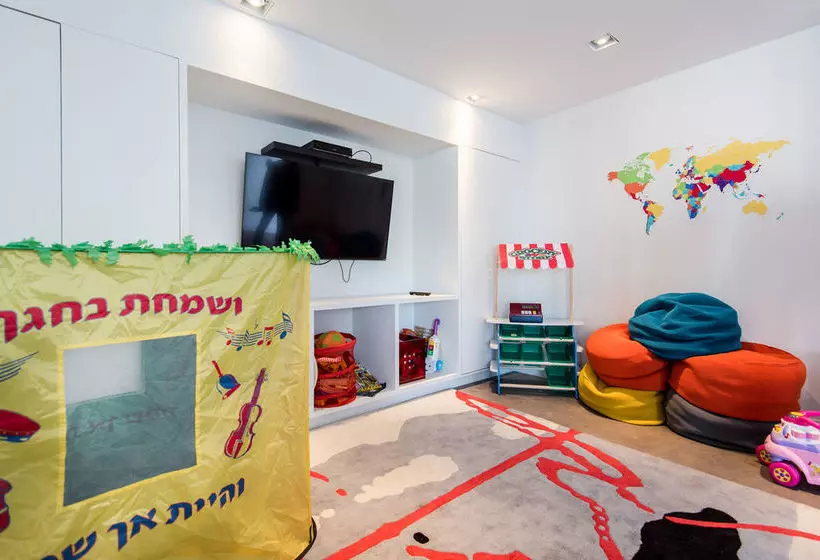 Dharma Home Suites At The Arts District