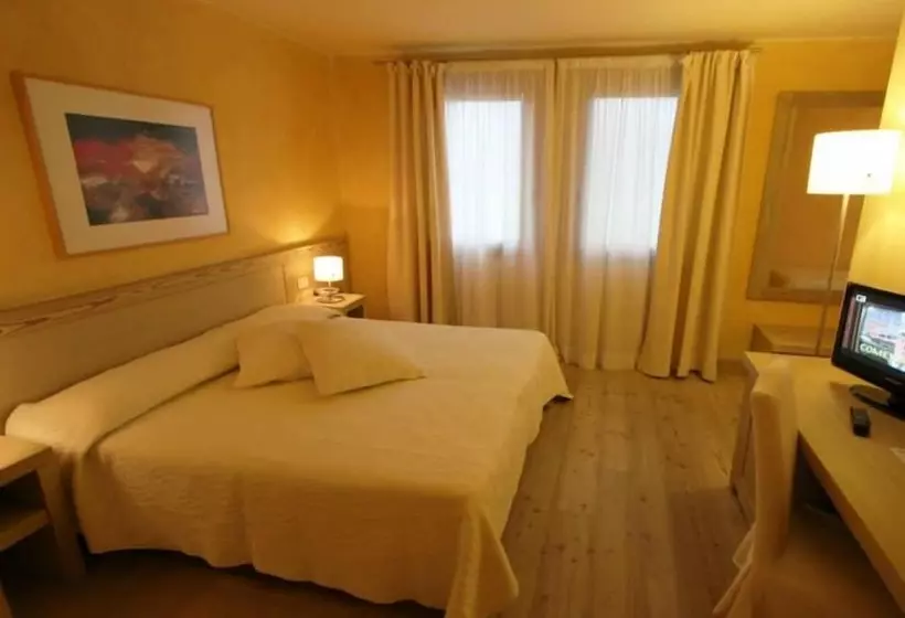 בית מלון כפרי Albergo Vinnaeria La Baita