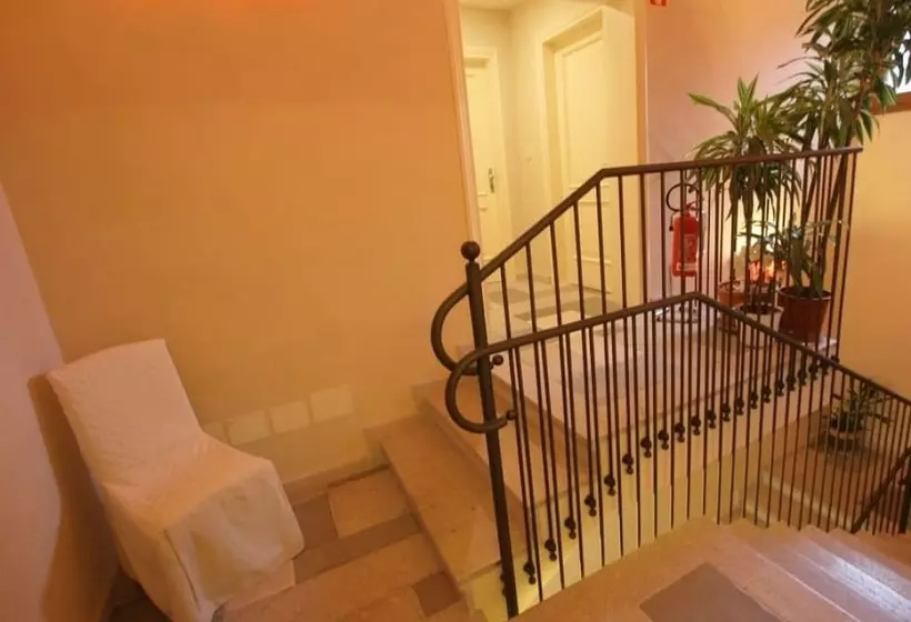 בית מלון כפרי Albergo Vinnaeria La Baita