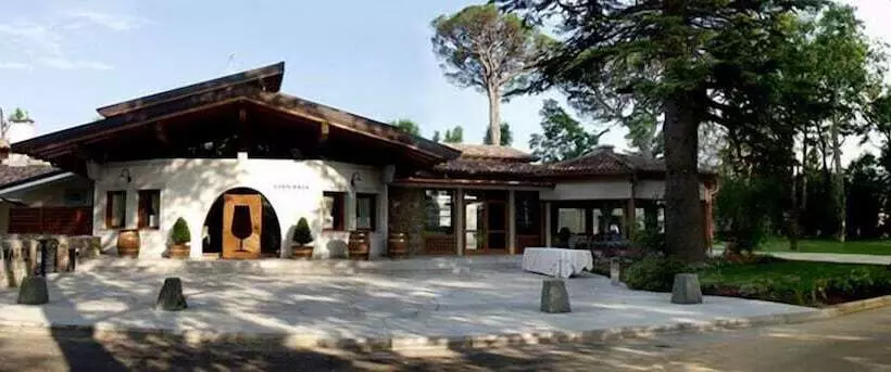 בית מלון כפרי Albergo Vinnaeria La Baita