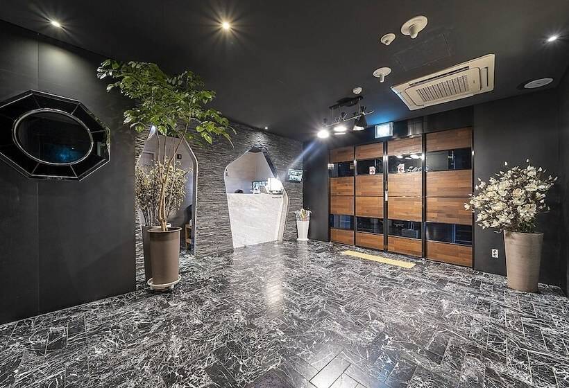 בית מלון כפרי Cheonan Zaza