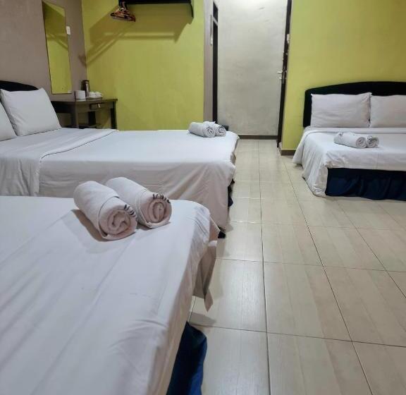 בית מלון כפרי O Destiny Riverside