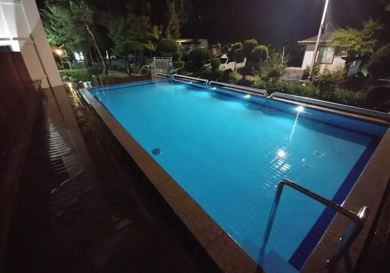 Hotelli Gyungpo Beach