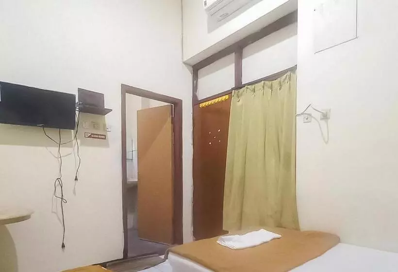 Hotel Malang Near Alun Alun Malang Redpartner