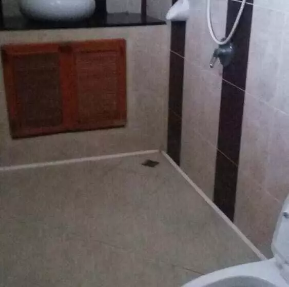 בית מלון כפרי Narnia Resort Pattaya 2