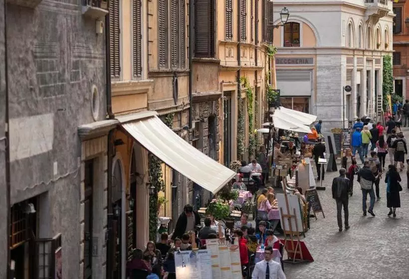 هتل Navona Tower Relais