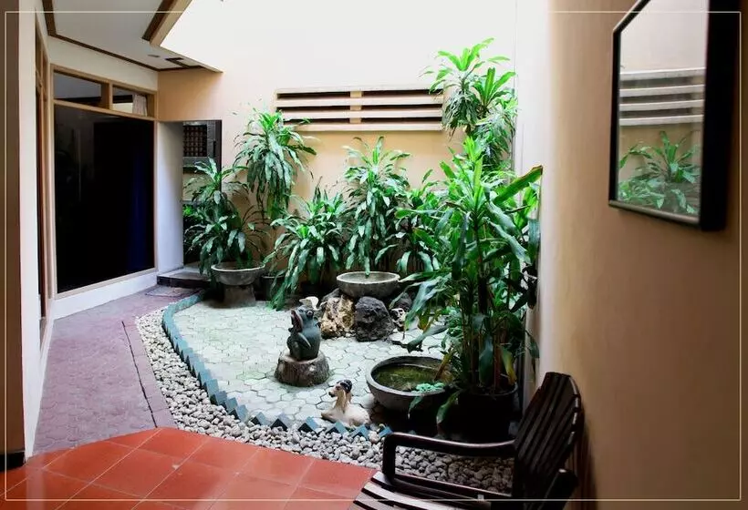 ホテル Pondok Asri Family Guest House