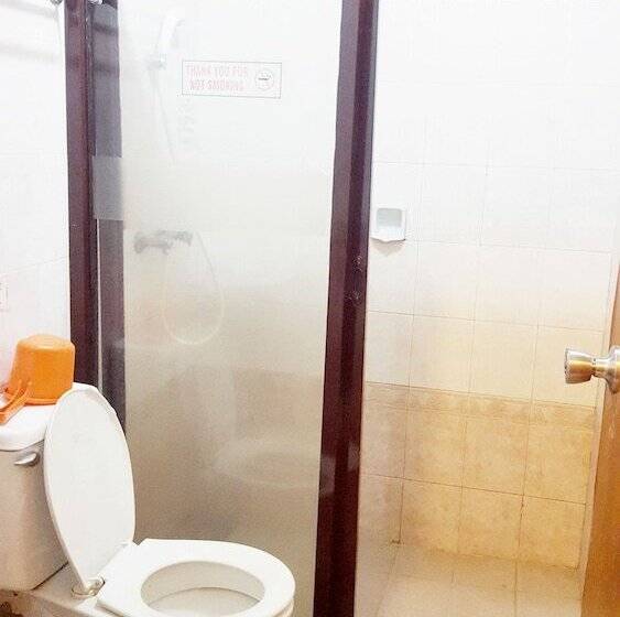 فندق Pondok Asri Family Guest House