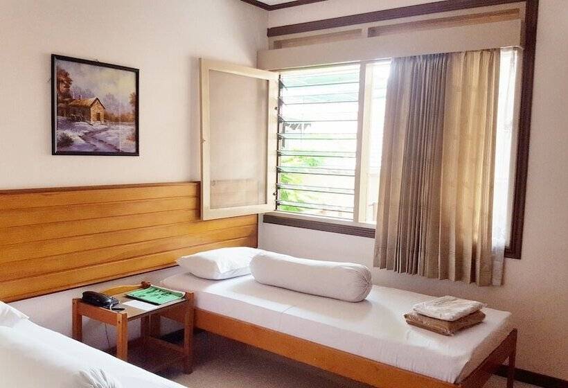 فندق Pondok Asri Family Guest House