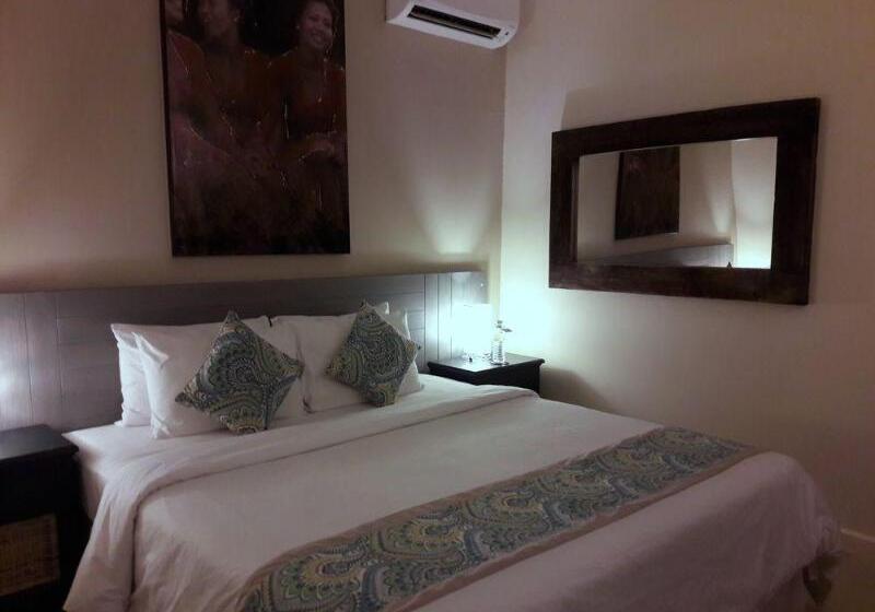 ホテル Scallywags Resort