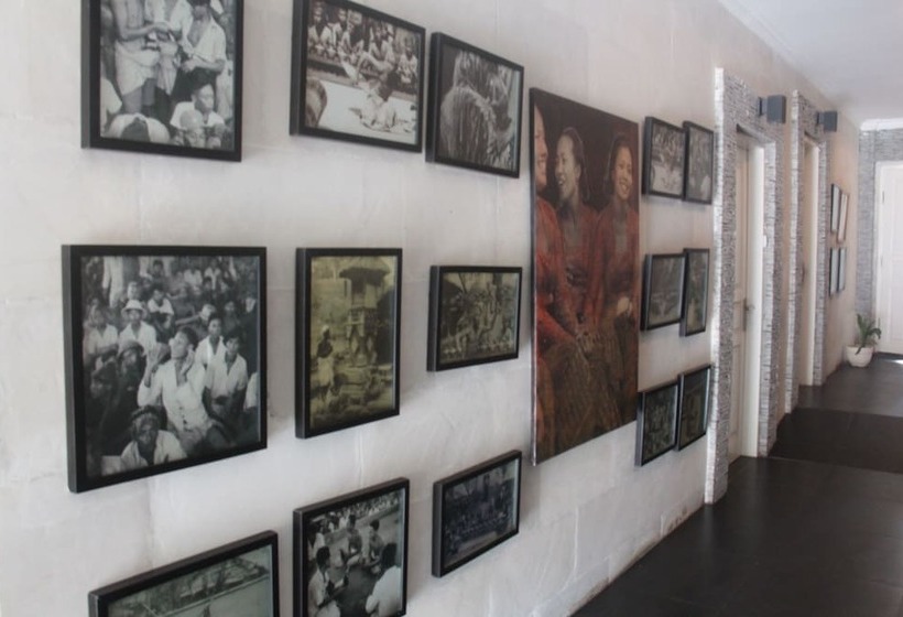 ホテル Scallywags Resort