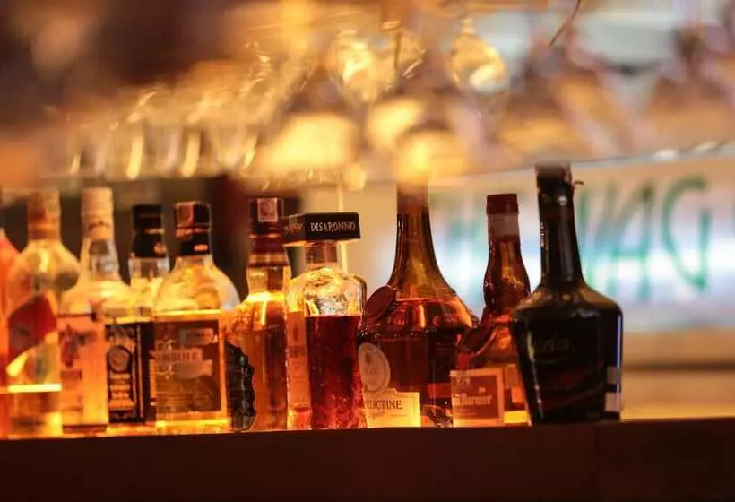 בית מלון כפרי Scallywags Resort