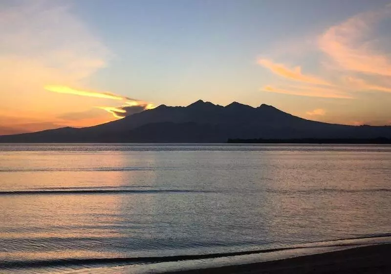 ホテル Seri Resort Gili Meno Adults Only