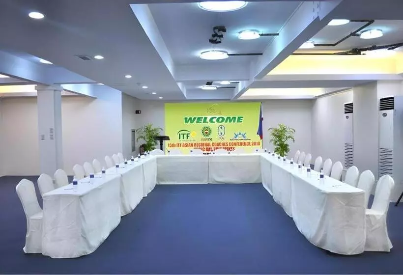 Hotell Subic Bay Venezia