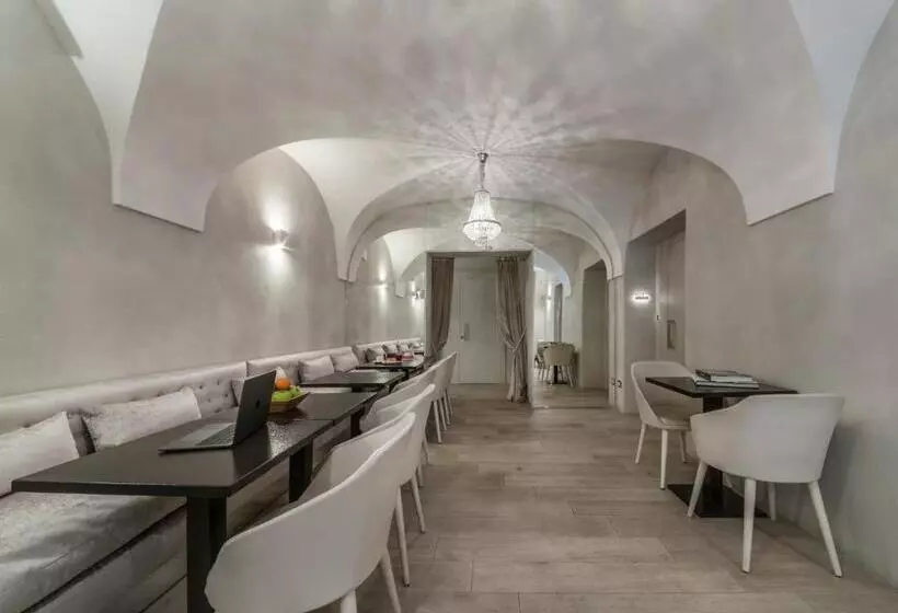 هتل Terrace Pantheon Relais