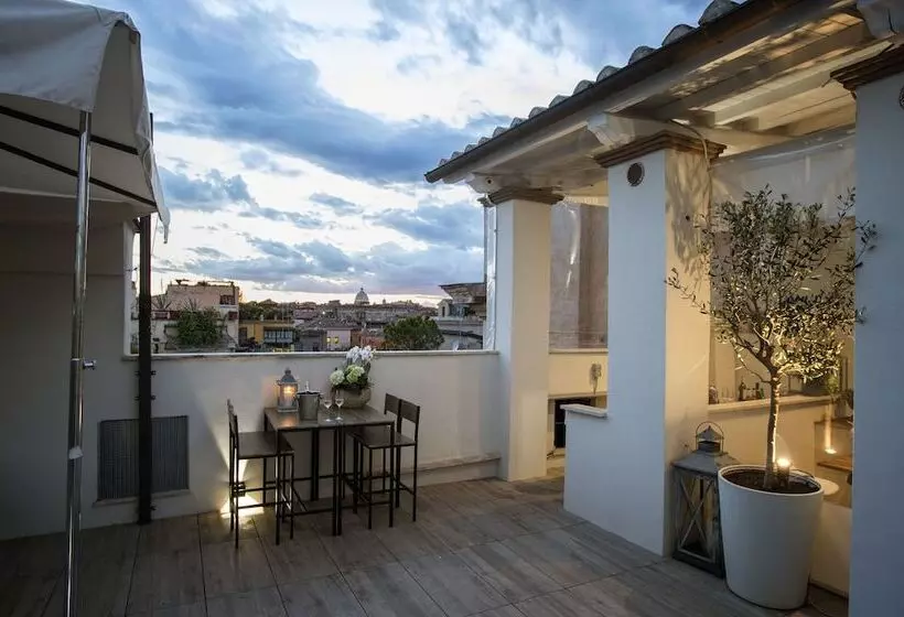 هتل Terrace Pantheon Relais