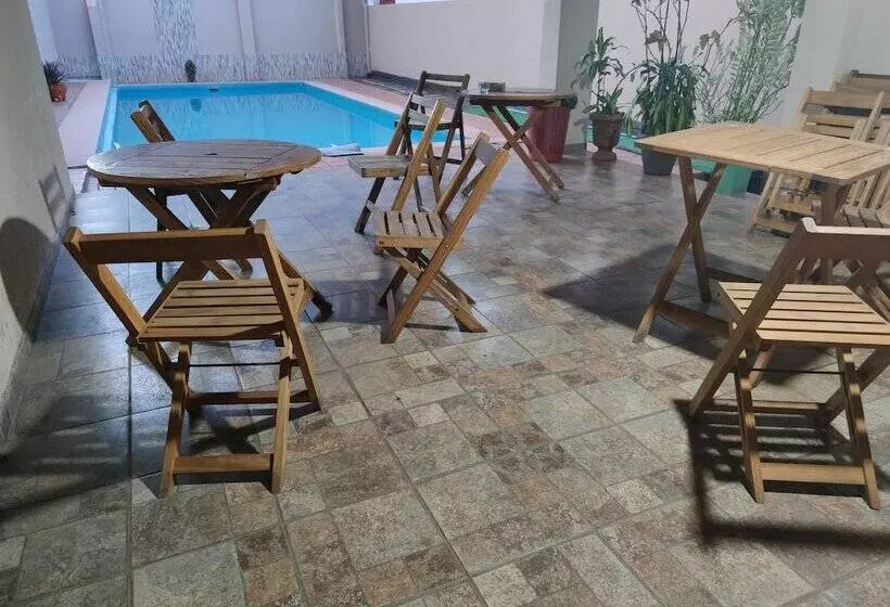 Hotel Tierra Colorada