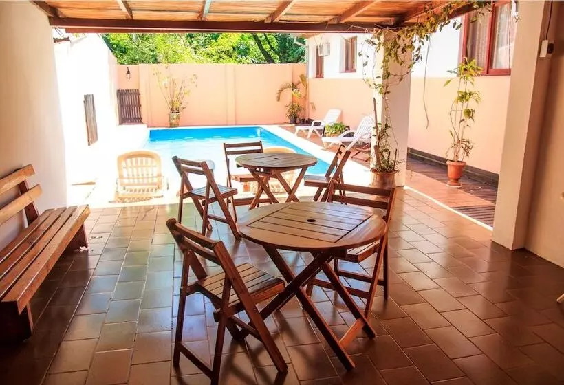 Hotel Tierra Colorada