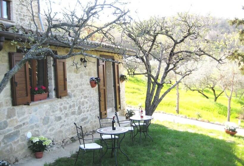 호텔 Villa Colle Di Rocco