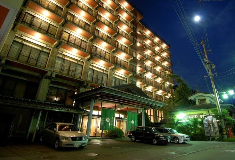 בית מלון כפרי Yorozuya