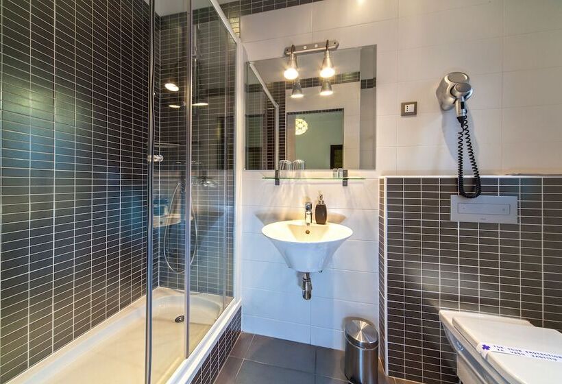 Marmontova Luxury Rooms