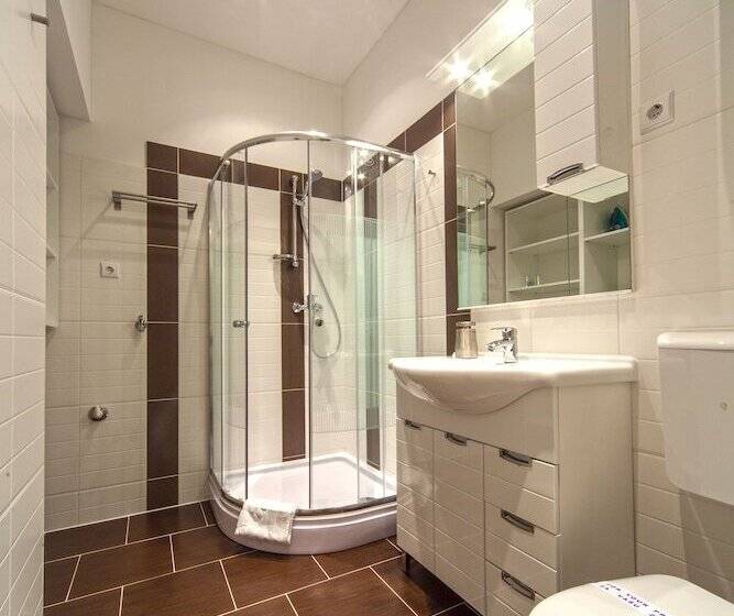 Marmontova Luxury Rooms