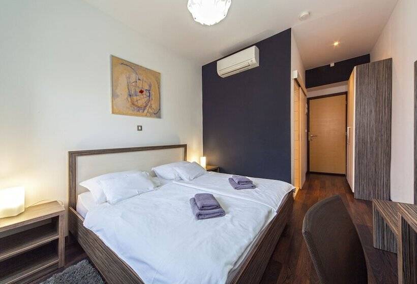 Marmontova Luxury Rooms