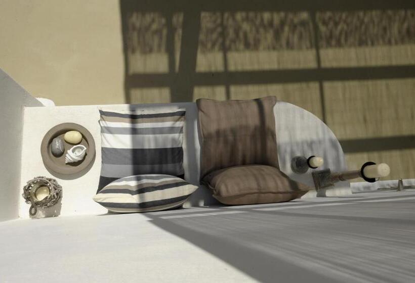 بنسيون Almyris