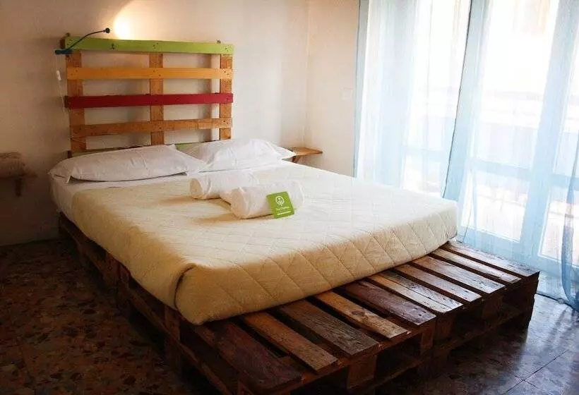 Pensió Ecologic Moroni