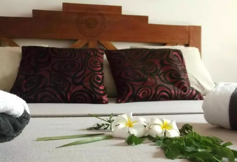 پانسیون Kobe House