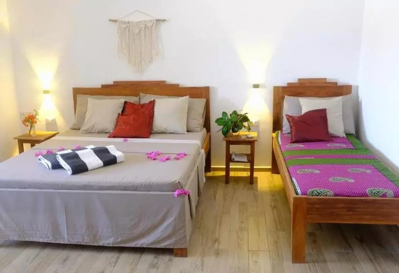 پانسیون Kobe House